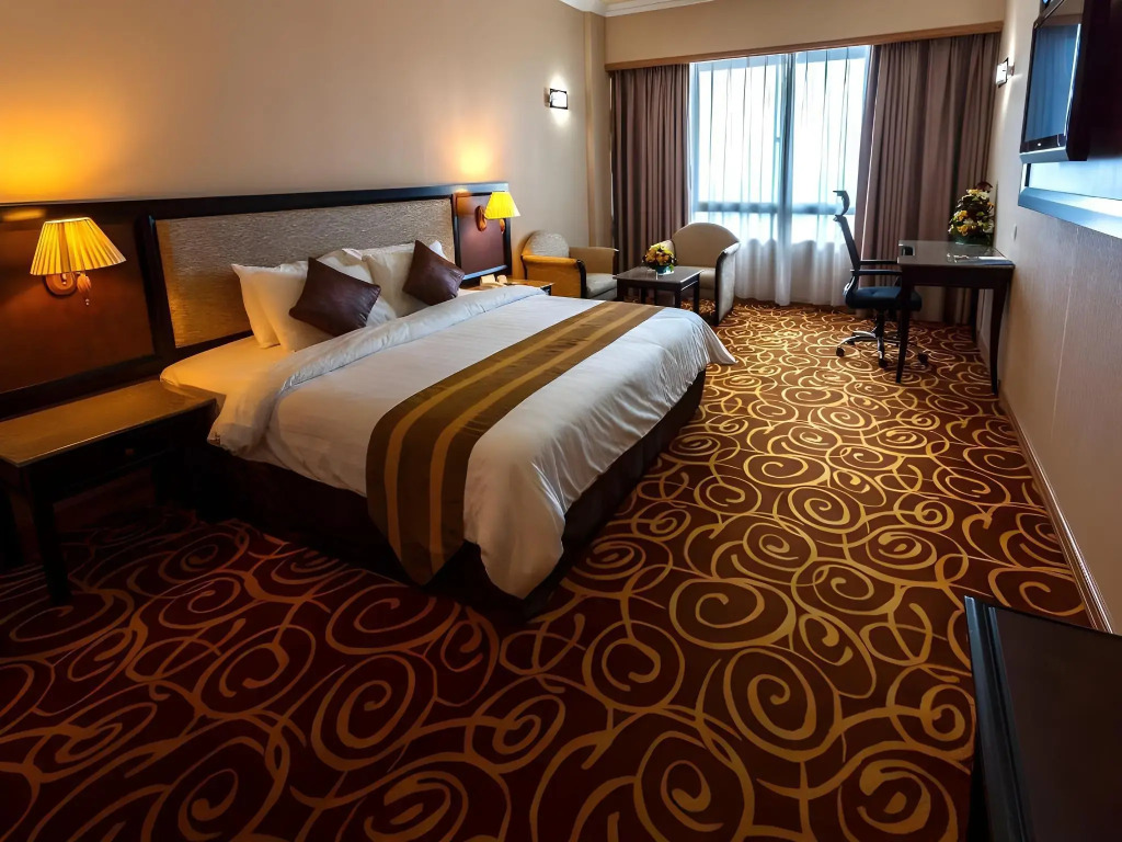 Mega Hotel
