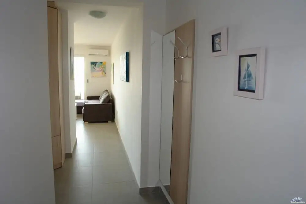 Apartment Adam