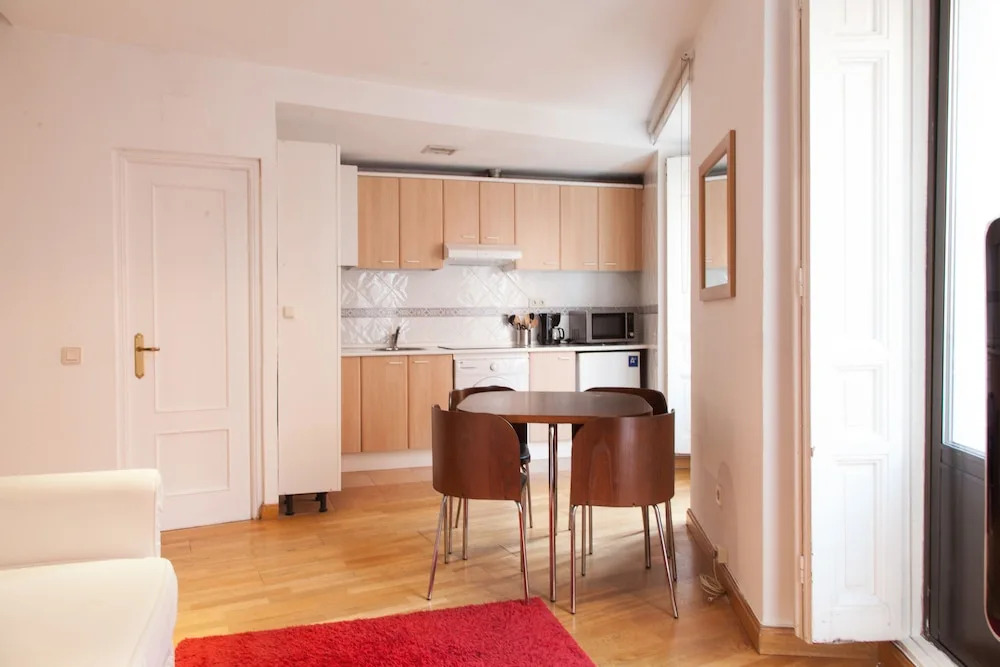Latina Vibe Apartments By Allô Housing