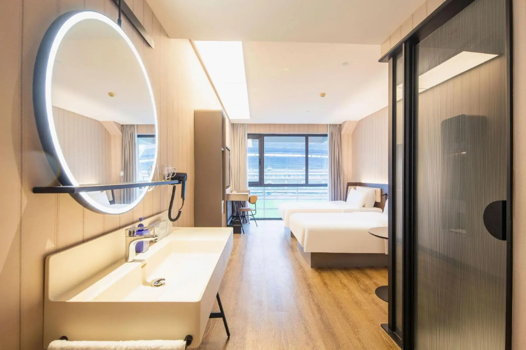 HanTing Hotel (Luoyang Sports Center)
