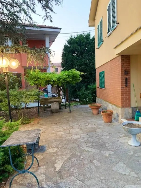 3 bedrooms house with city view and garden at Motta