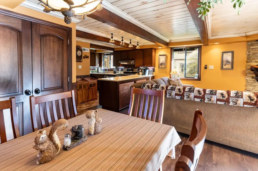 Wander Inn-1885 by Big Bear Vacations
