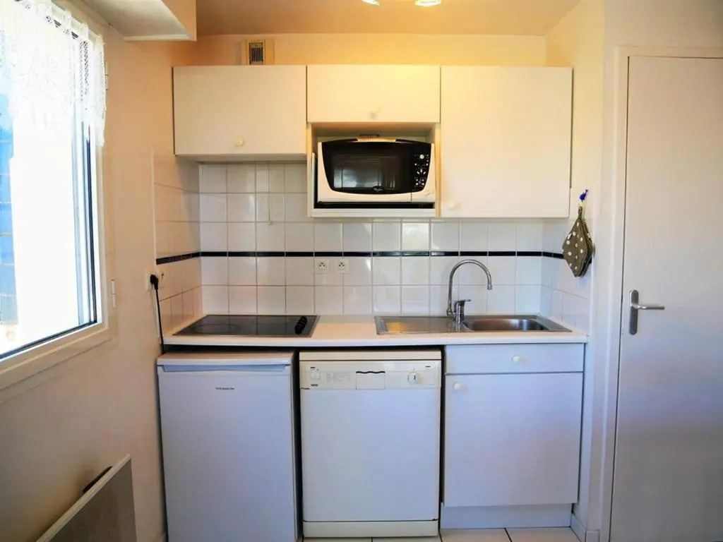 Appartement Quiberon, 3 Pièces, 4 Personnes - Fr-1-478-126