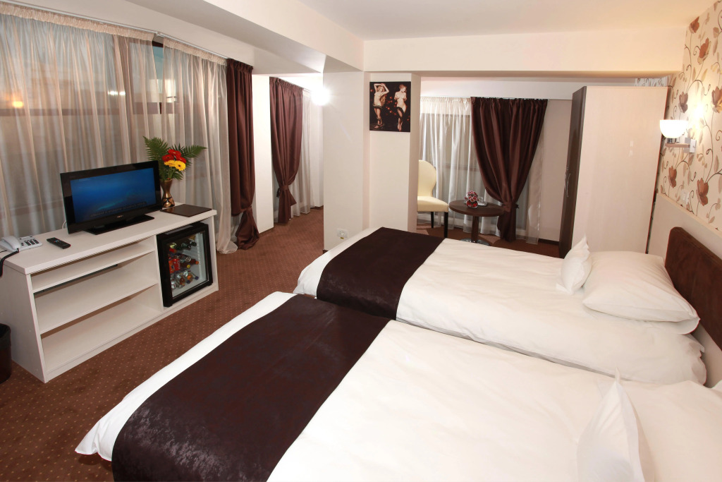 West Plaza Residence