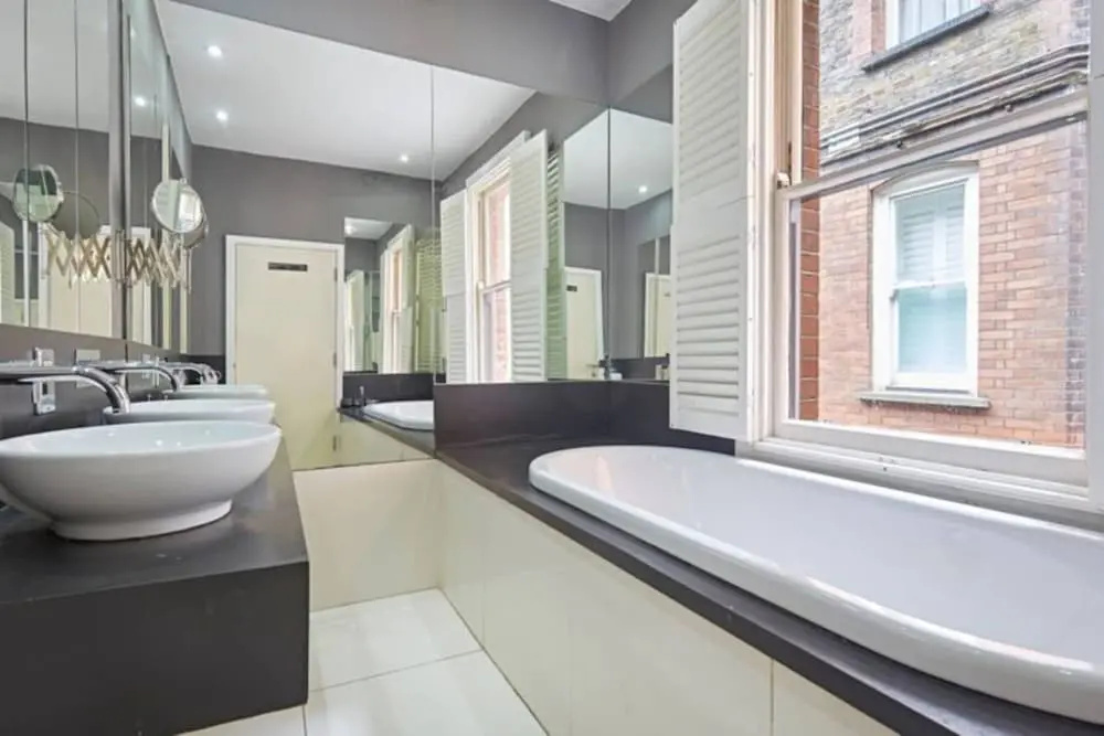 Premium Kensington Retreat 2BR En-Suite AC