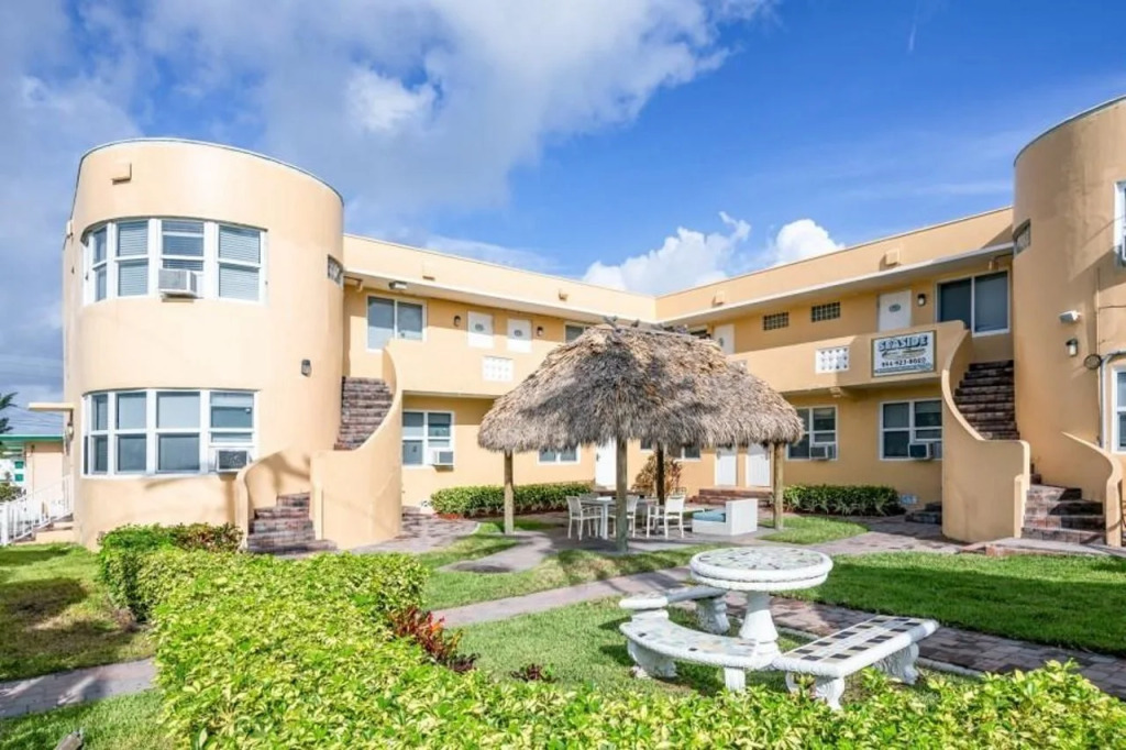 Hollywood Beach Hotels