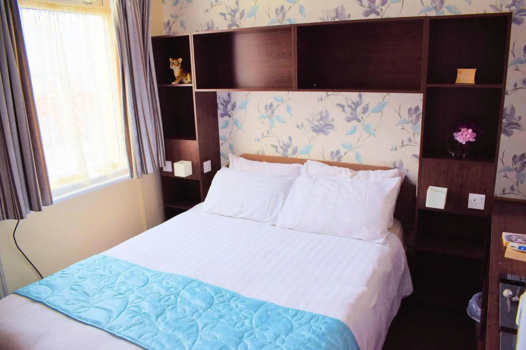The Clarendon Hotel