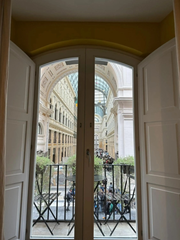 Caruso Place Luxury Rooms & Suites