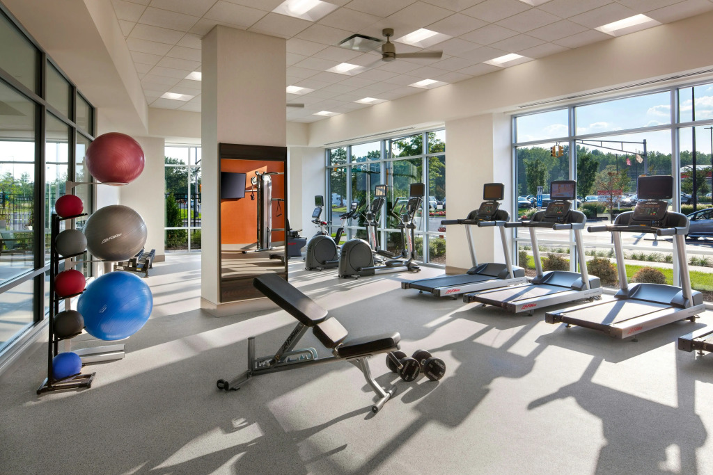 Hampton Inn & Suites Teaneck/Glenpointe