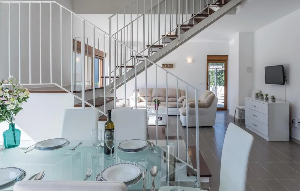 Amazing Home in Buici With Wifi and 3 Bedrooms