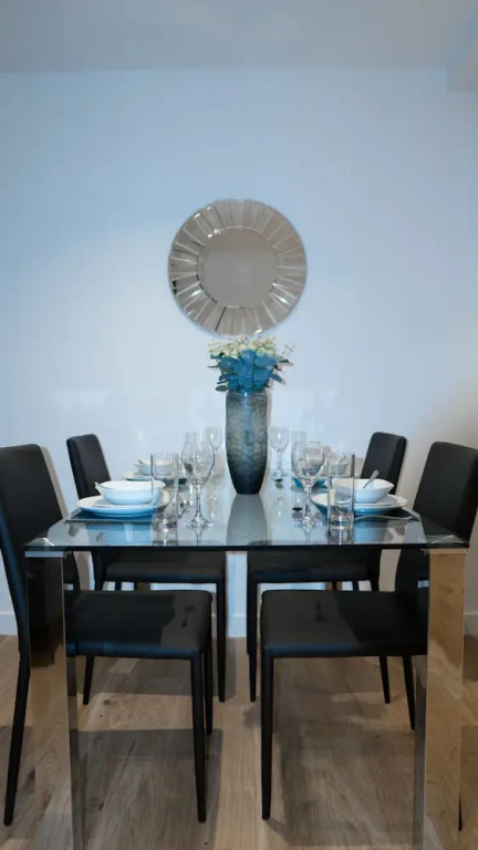 CDP Apartments Britannia Suite 2