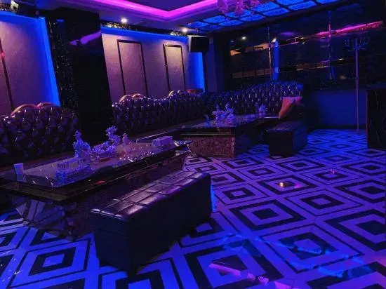 Yangmei Enjoy Hotels