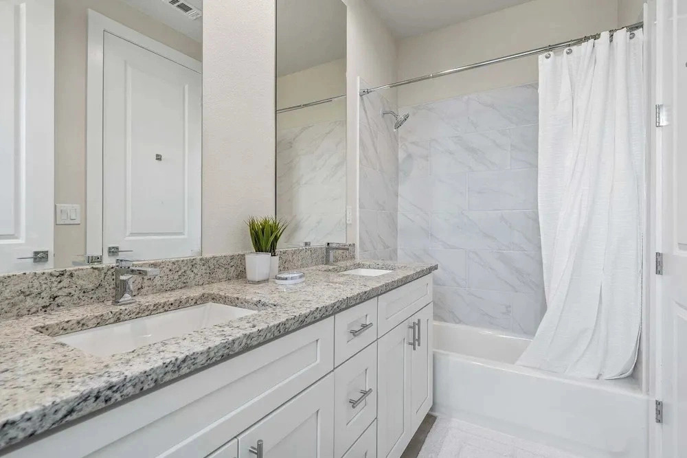 Comfortable Home w 3 En-suites