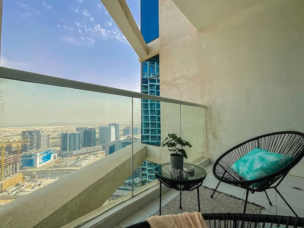 Canal view Studio and One Bedroom Apartments, Damac Maison Prive by TSHH