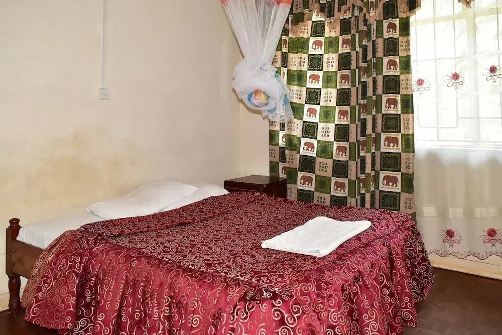 Afrique Paradise Hotel