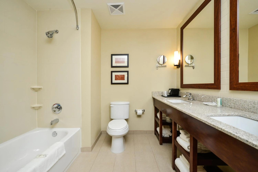 Comfort Suites Fargo Medical Center