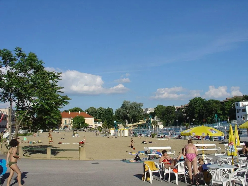 Hotel-Strandbad-Pension Eden