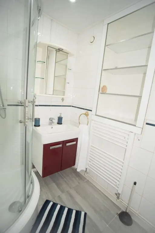 Cosy 2 bedroom Apartment Close to Hyde Park