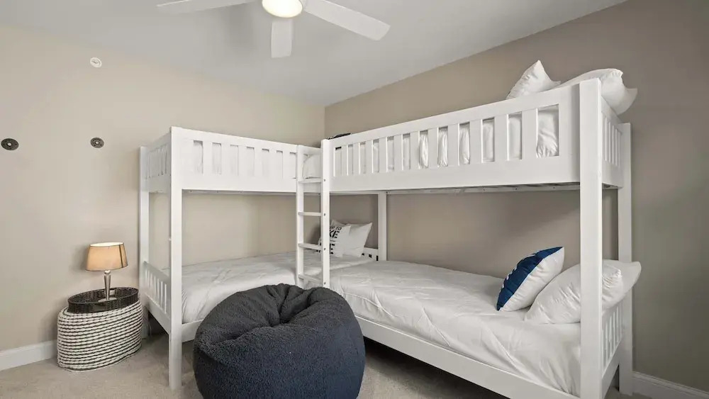 Lakeside Haven - Condo for 8