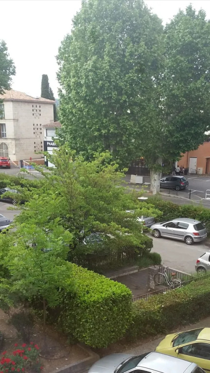 Apartment With 2 Bedrooms in Aix-en-provence, With Wonderful City View