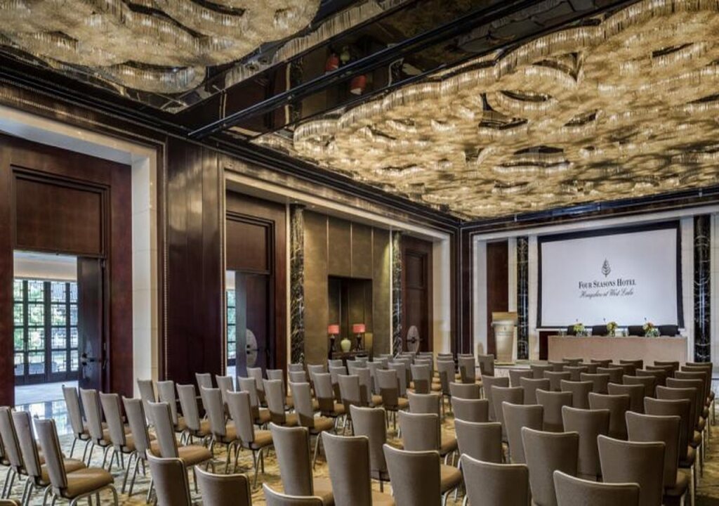 Four Seasons Hotel Hangzhou at West Lake