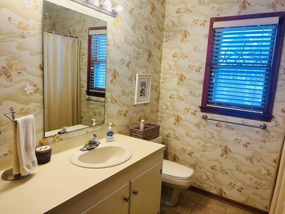 Dry Dock - 4 Br Home