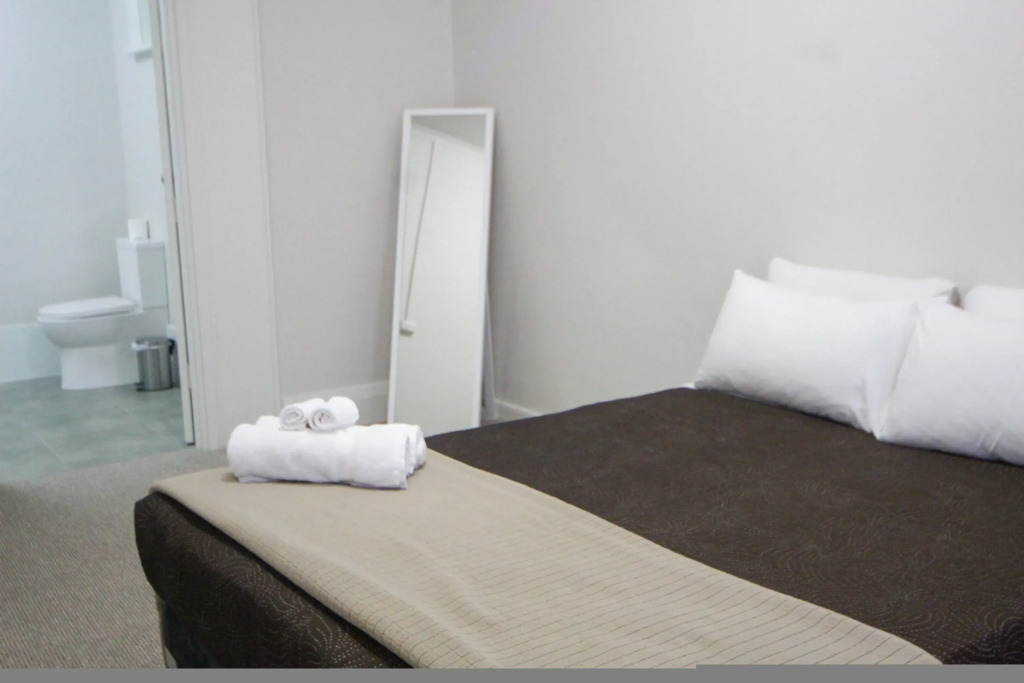 Seafield Tower Glenelg Apartment no 6