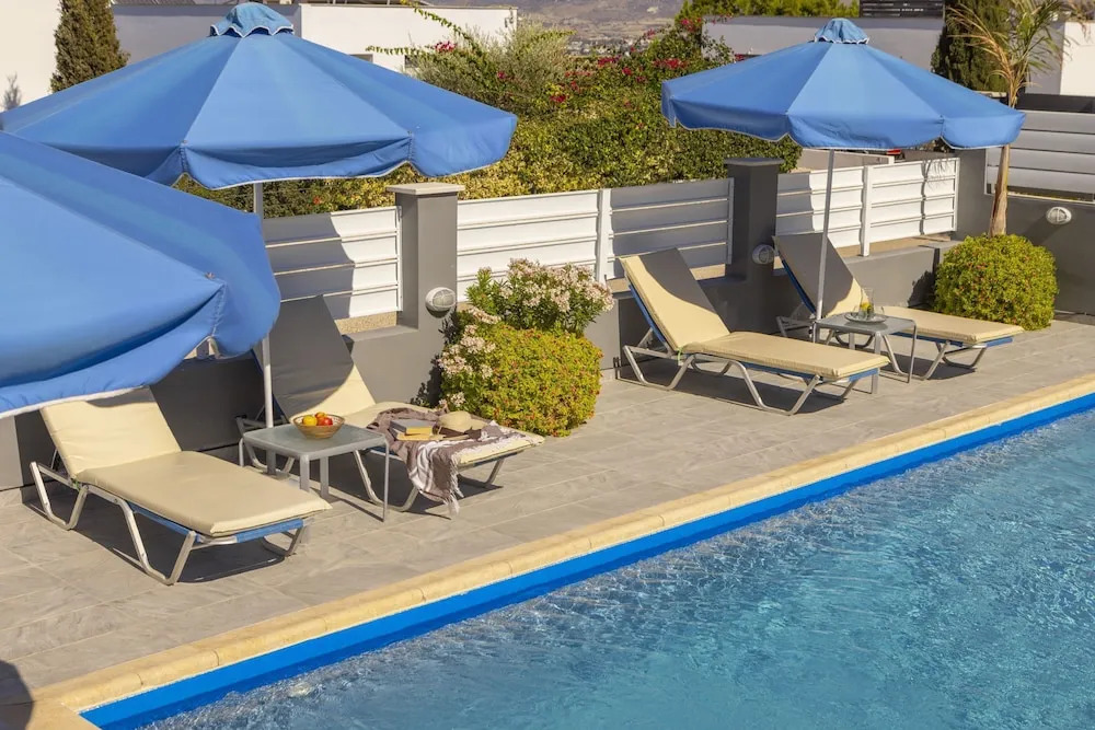 Lenias Sea View Villa