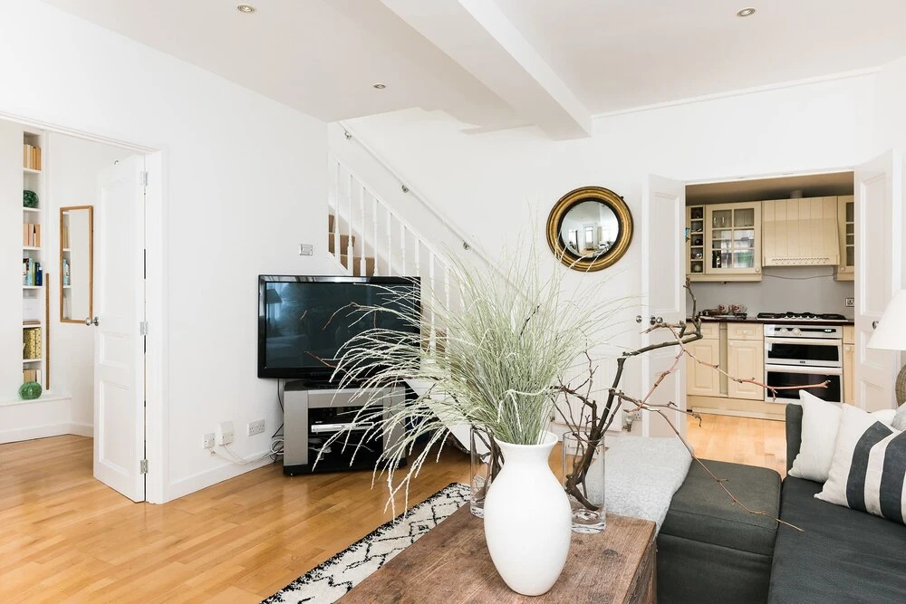 Gorgeous 2BR Mews House Next to Hyde Park