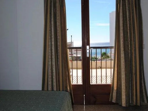 Hostal Mayol