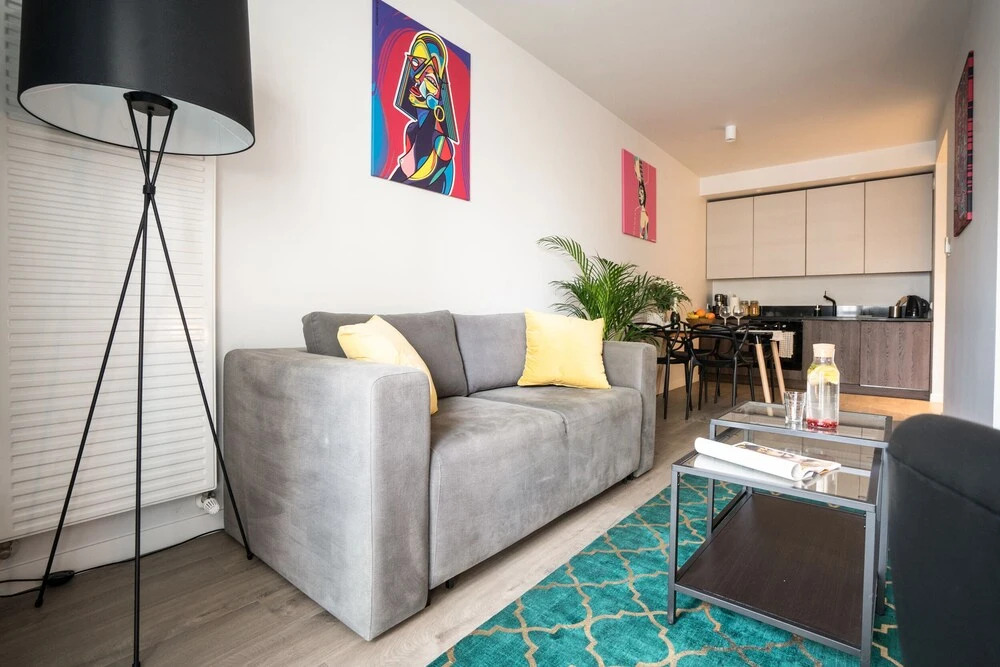 oompH Warsaw Central Luxurious Apartments with Balcony