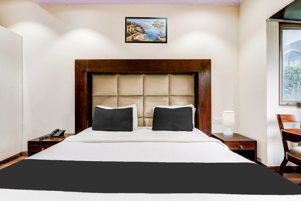 Townhouse Oak Sector 25 Gurgaon