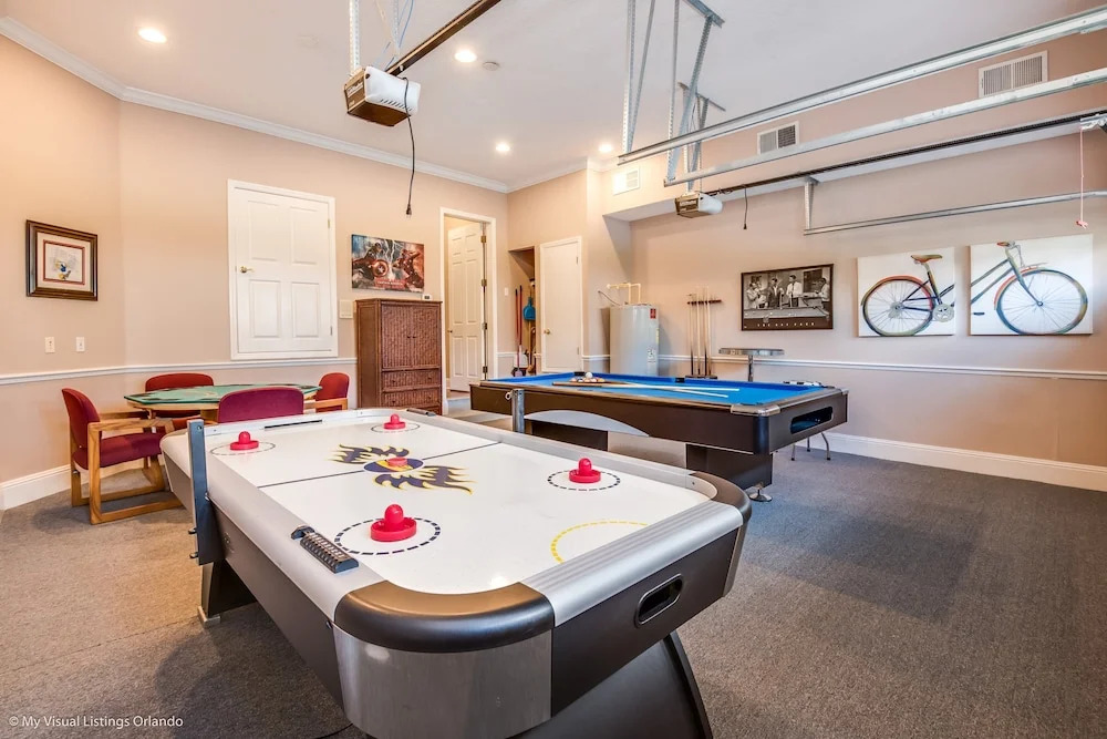 5bed 5Ba Reunion Villa w. Pool