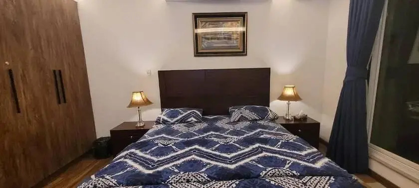 Goldcrest Apartments