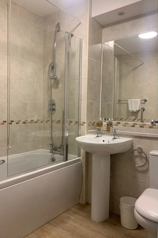 Marlyn Lodge   City of London