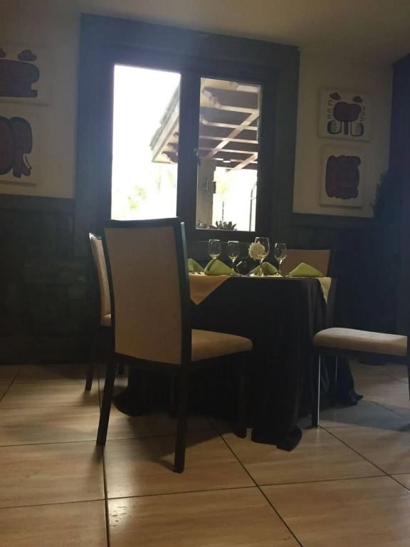 Hotel Maya Colonial