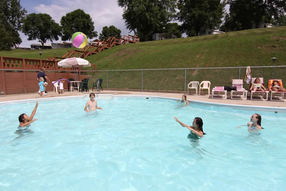 Neshonoc Lakeside Camping Resort