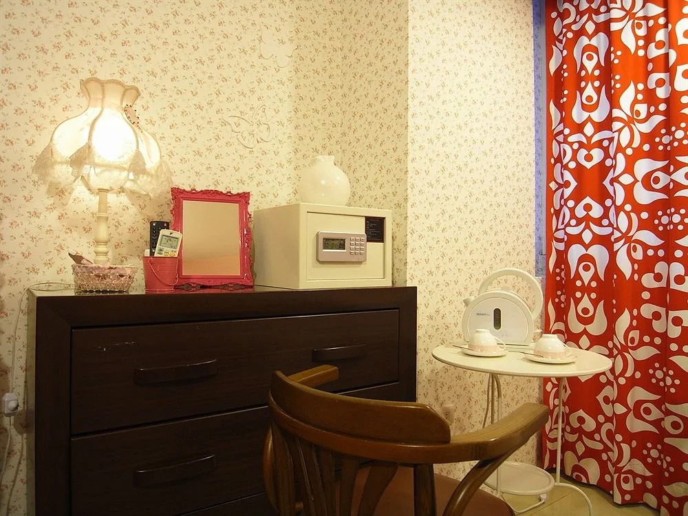 Mickey House - Hostel