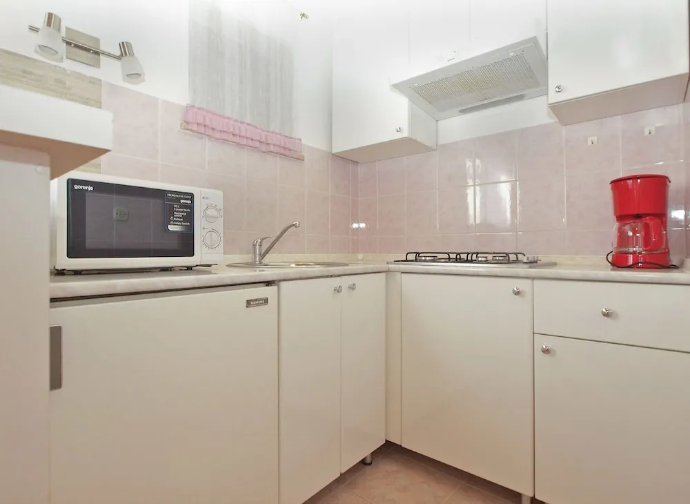 Apartments Peroj 959
