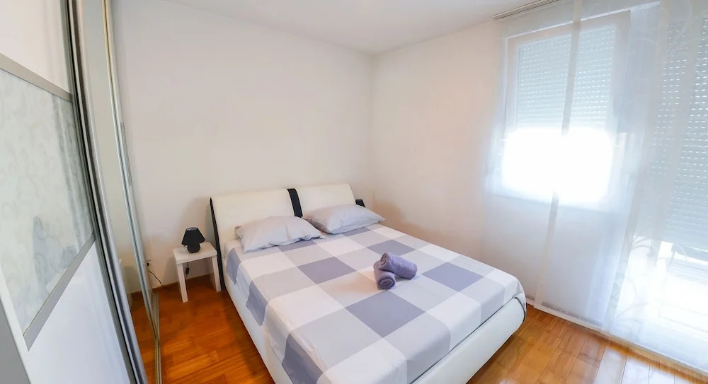 Apartment Lucija