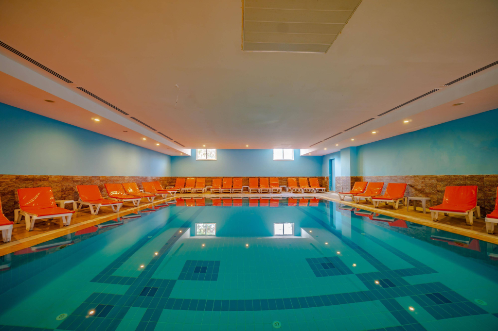 Throne Beach Resort & Spa - Ultra All Inclusive