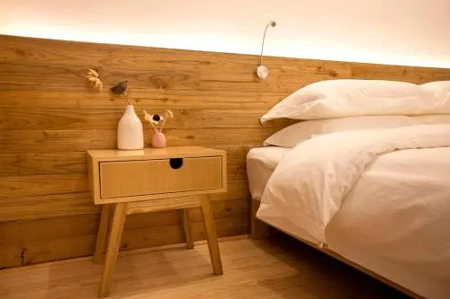 One Art Guesthouse No.2