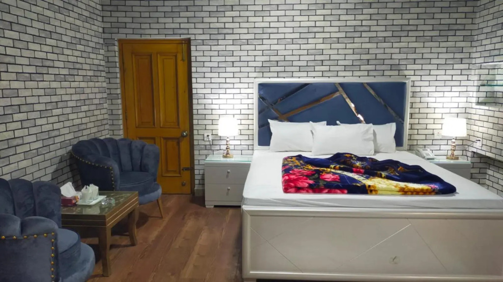 Royal Luxury Hotel Lahore