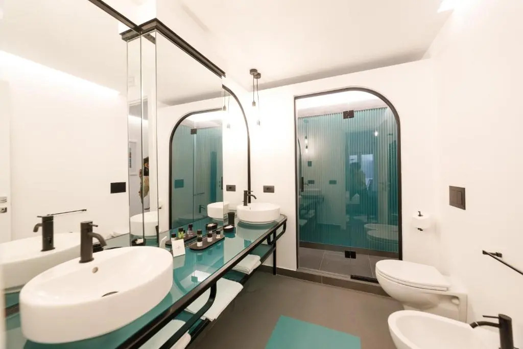 Akyra suites