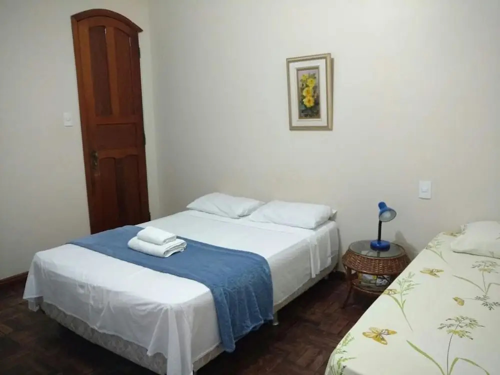 Chez Les Rois Guesthouse