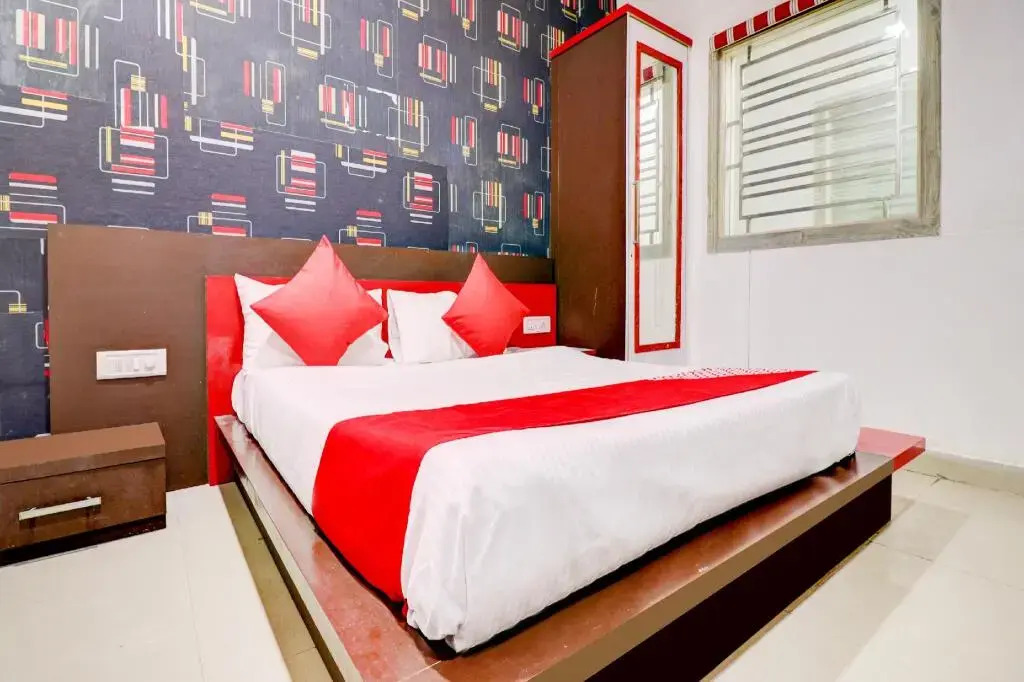 Hotel New Naaz by OYO Rooms