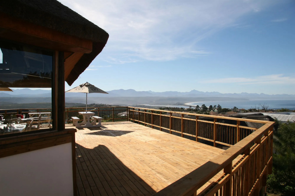 Whalesong Hotel & Spa