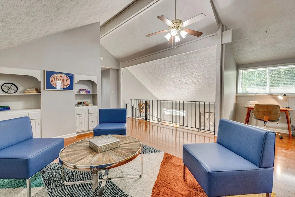 Explore Atl! Chic Home Base Near Mercedes-benz