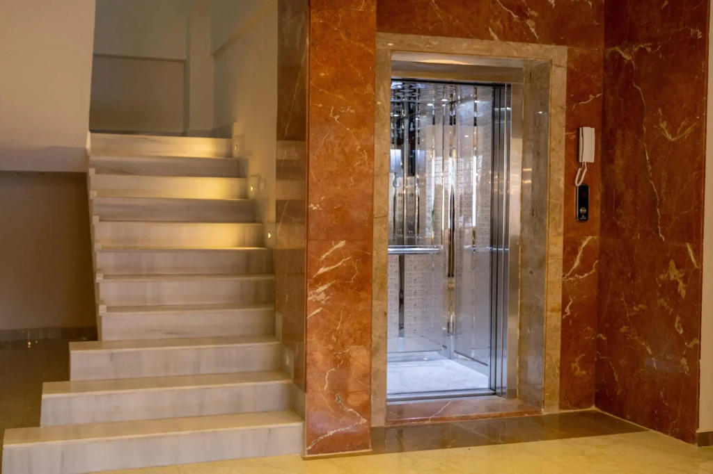 Royal Nine Pyramids View Hotel