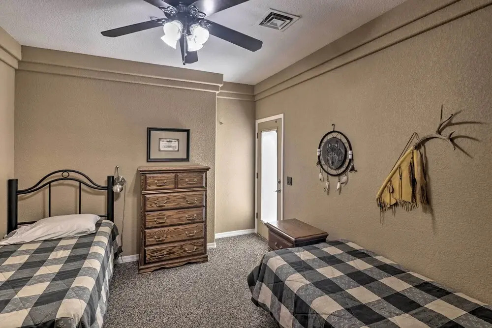 Patio + Lake Havasu View: Scenic Gated Retreat!